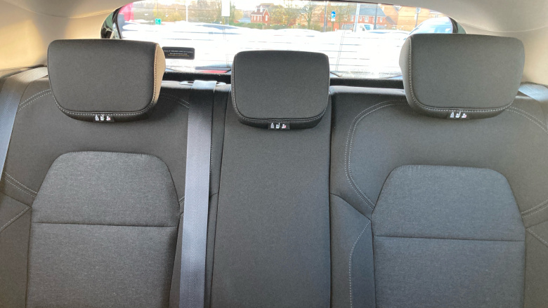 Renault Clio 1.0 TCe 90 Iconic 5dr Petrol Hatchback